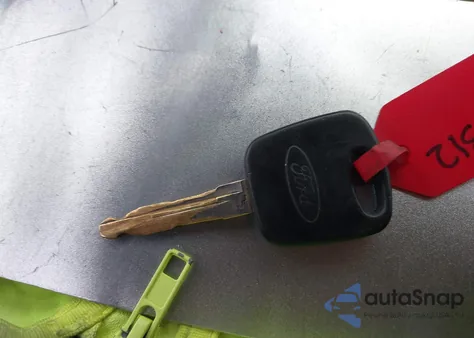 2005 Ford Focus Zx4 z USA, uszkodzony, nr VIN 1FAFP34N05W256386